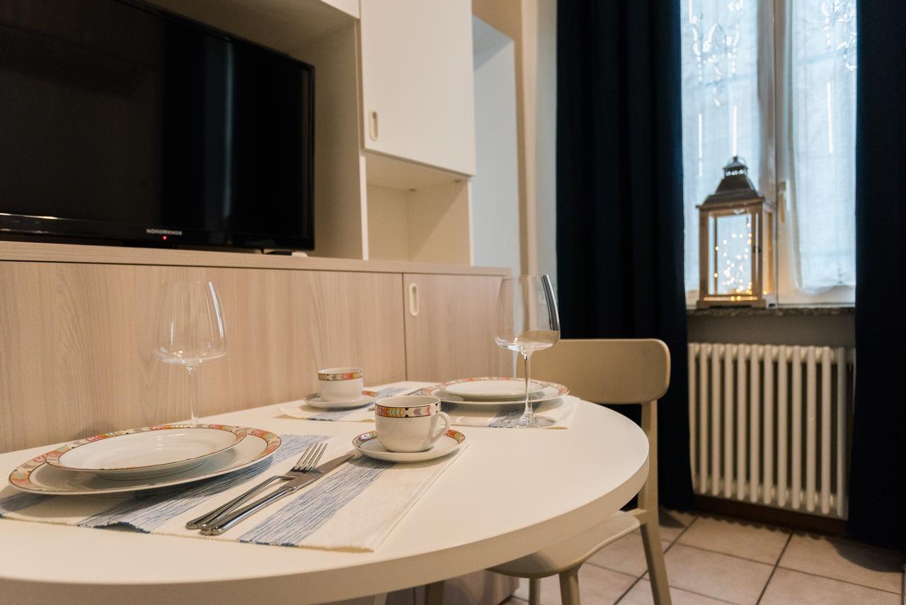 Love & Smile Apartment By Rent All كومو المظهر الخارجي الصورة